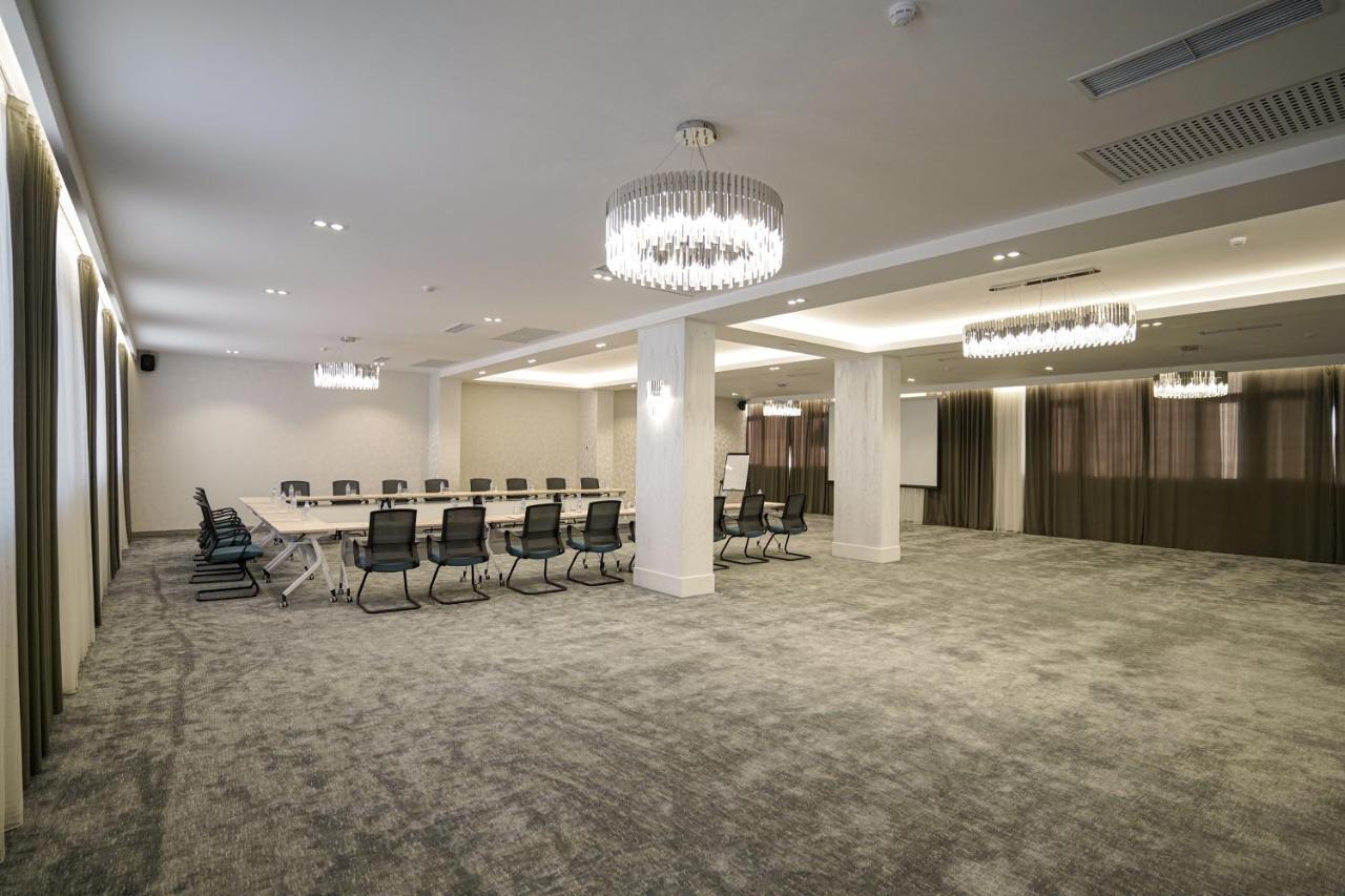 Milan Hotel Tashkent Ngoại thất bức ảnh