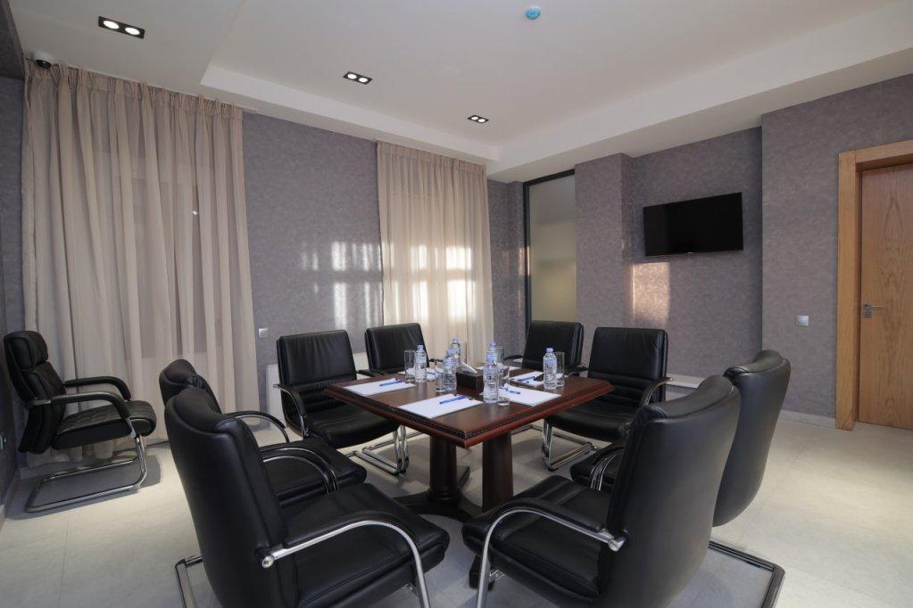 Milan Hotel Tashkent Ngoại thất bức ảnh